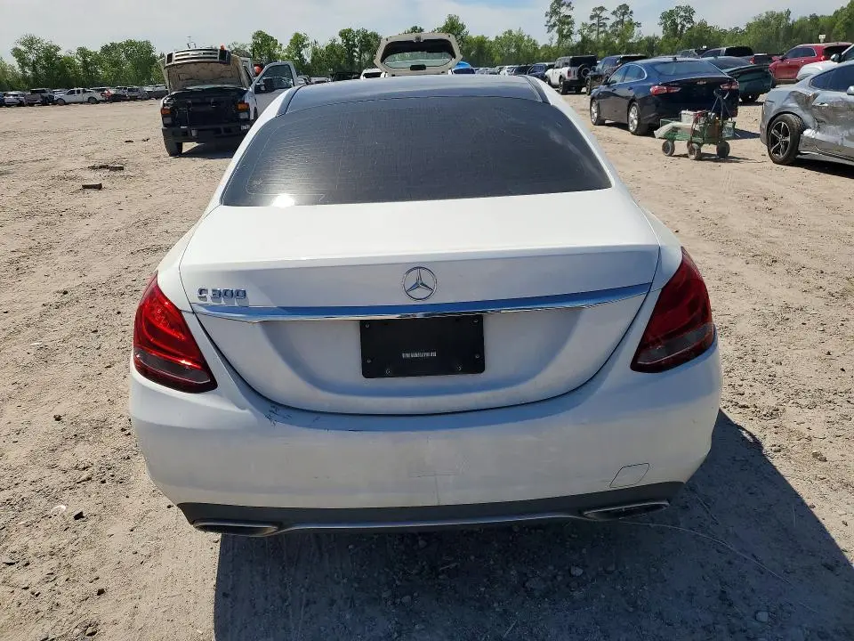 2017 MERCEDES-BENZ C 300  