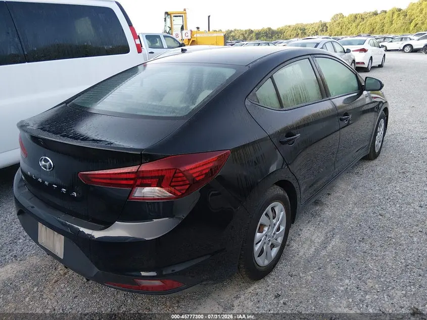 2020 HYUNDAI ELANTRA SE