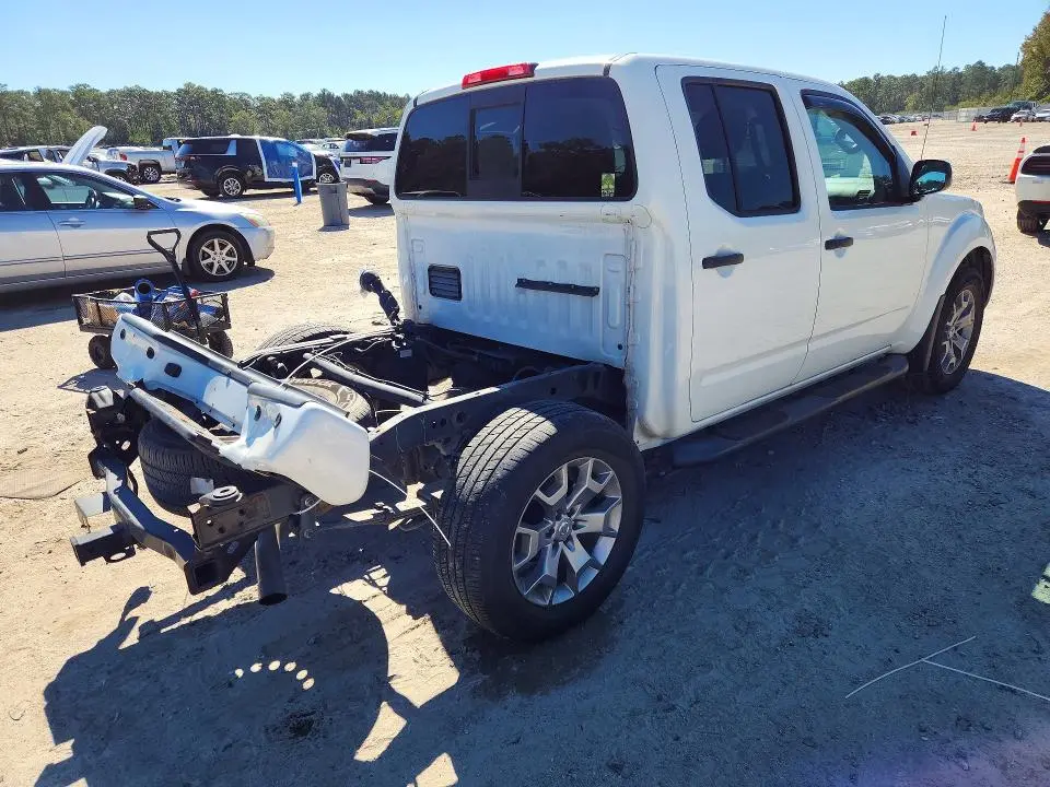 2020 NISSAN FRONTIER SV  