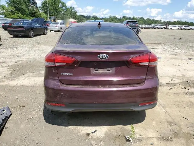 2017 KIA FORTE LX  