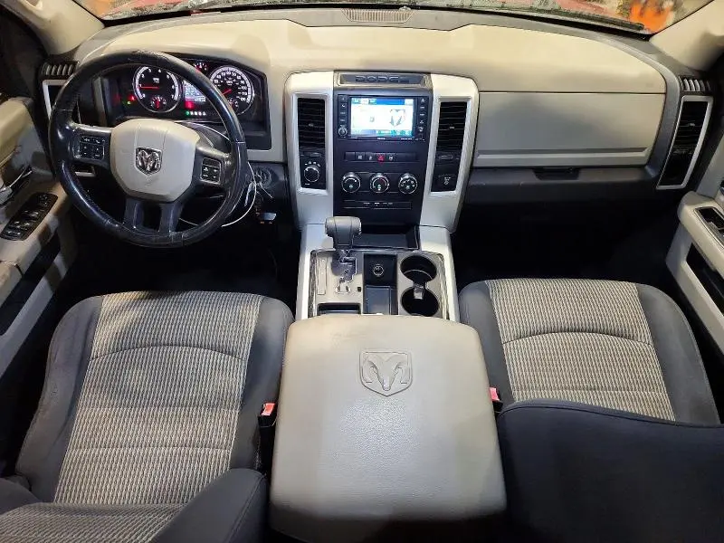 2012 DODGE RAM 1500 SLT  