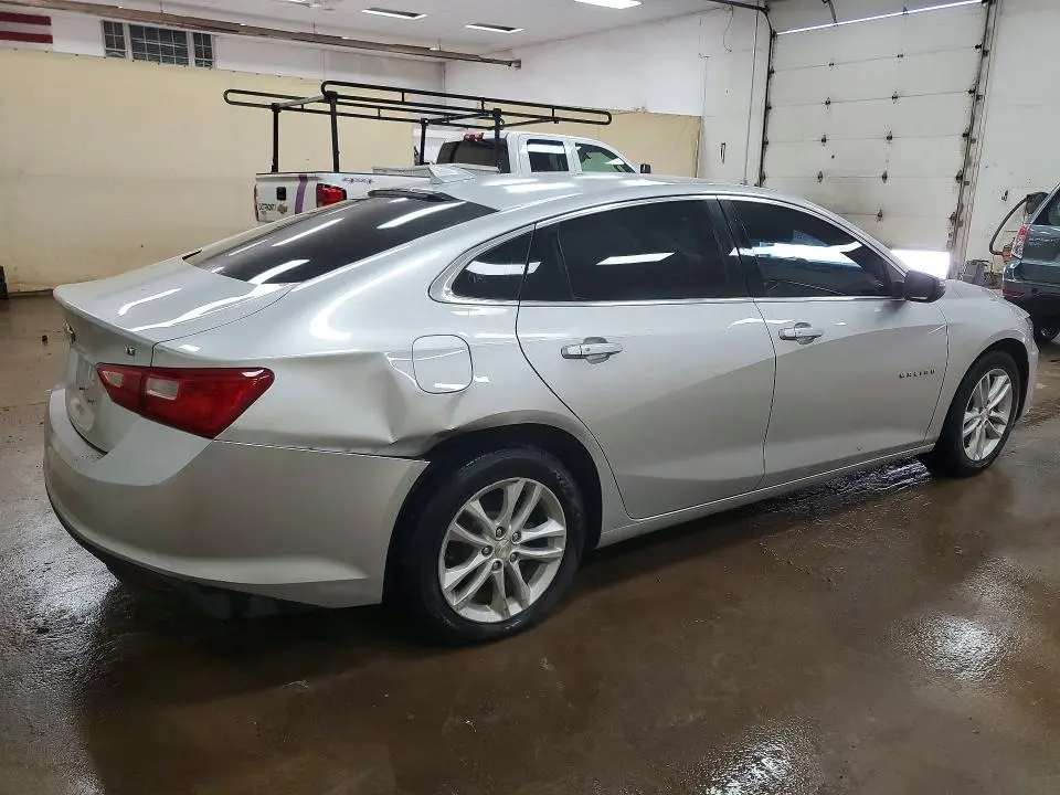 2017 CHEVROLET MALIBU LT  