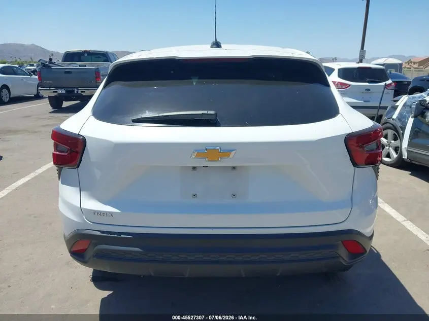 2024 CHEVROLET TRAX FWD SP