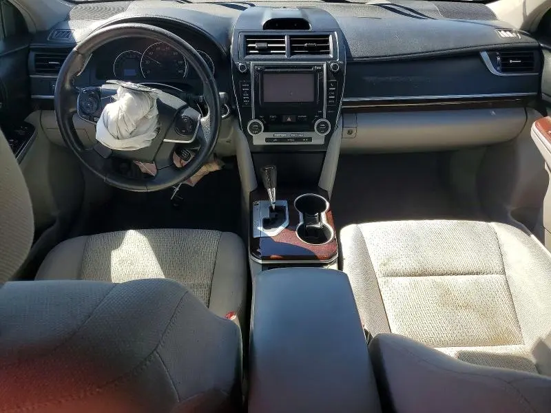 2013 TOYOTA CAMRY XLE  