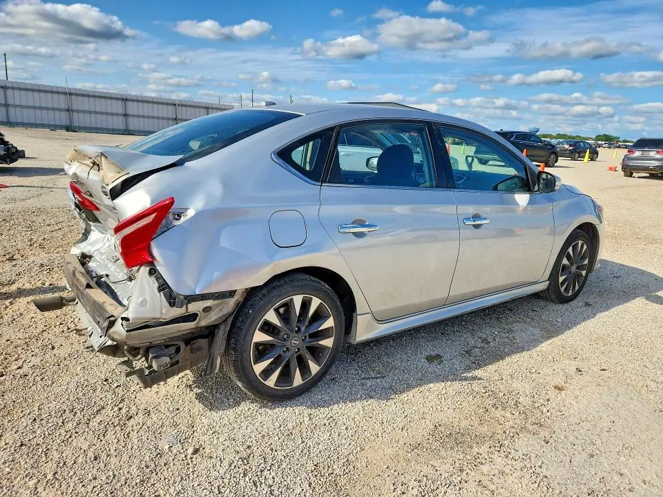 2016 NISSAN SENTRA SR  