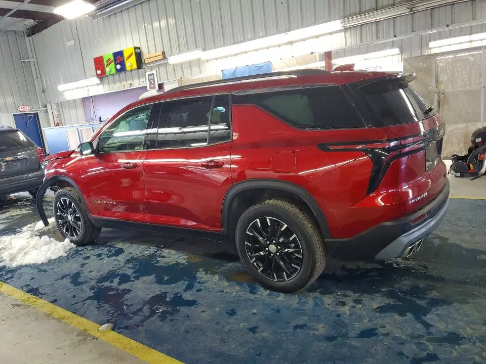 2025 CHEVROLET TRAVERSE LT  