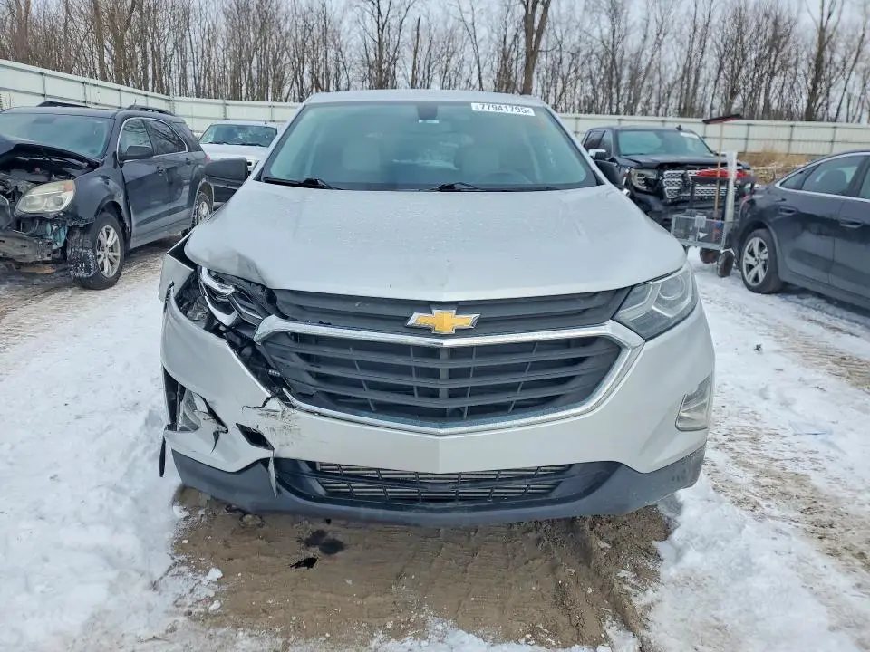 2018 CHEVROLET EQUINOX LS  