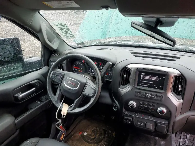 2025 GMC SIERRA   