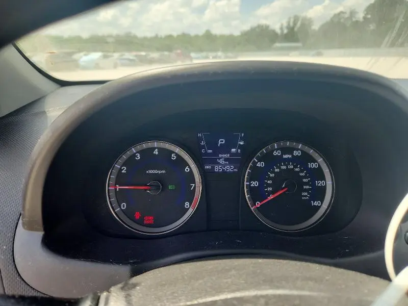 2013 HYUNDAI ACCENT GS  