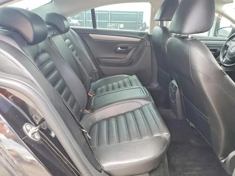 2011 VOLKSWAGEN CC SPORT  