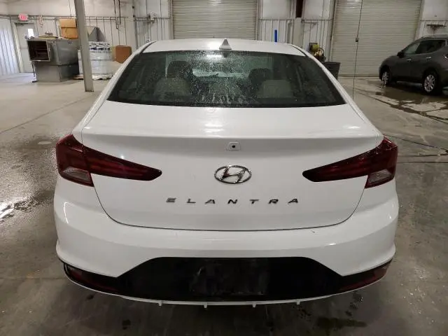 2019 HYUNDAI ELANTRA SEL  