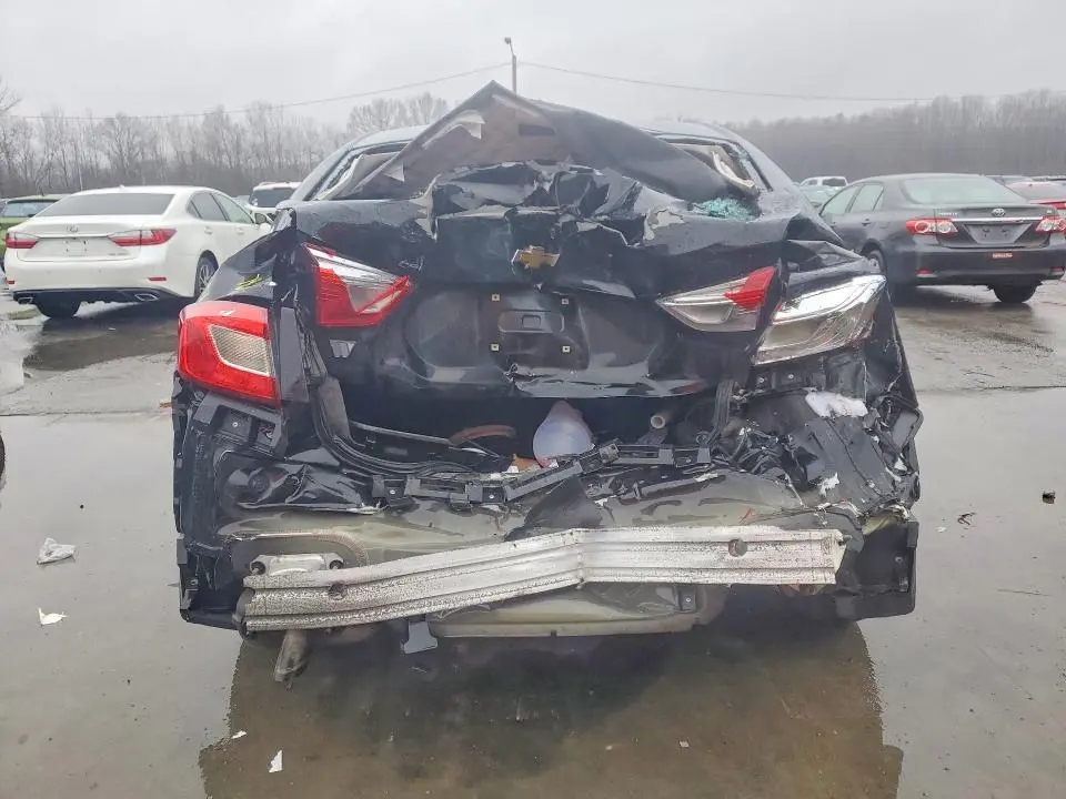 2018 CHEVROLET CRUZE LS  