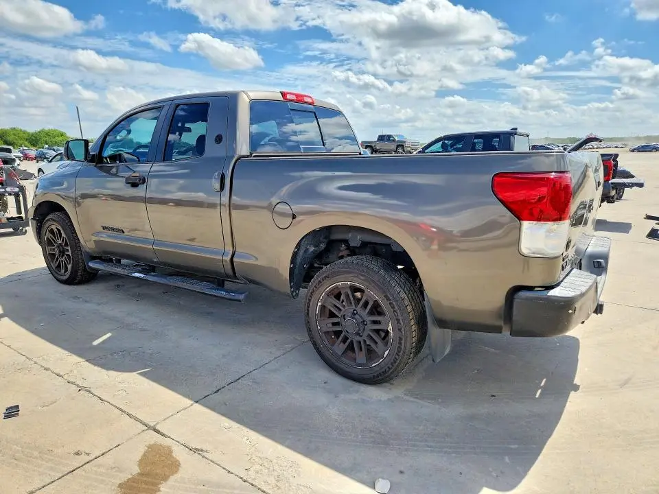 2013 TOYOTA TUNDRA DOUBLE CAB SR5  