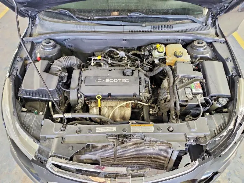 2015 CHEVROLET CRUZE LS  