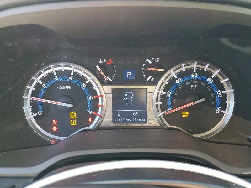 2015 TOYOTA 4RUNNER SR5  