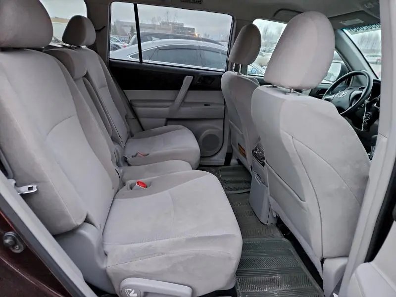2013 TOYOTA HIGHLANDER BASE  