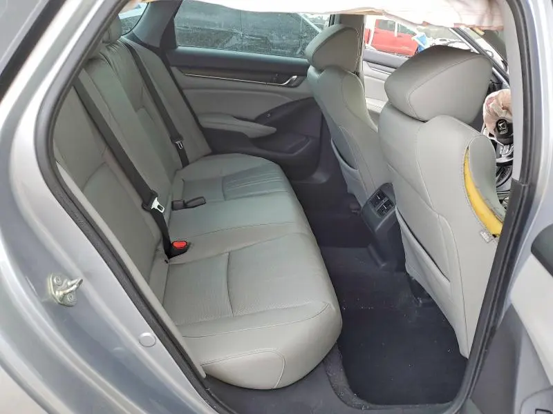 2020 HONDA ACCORD TOURING  