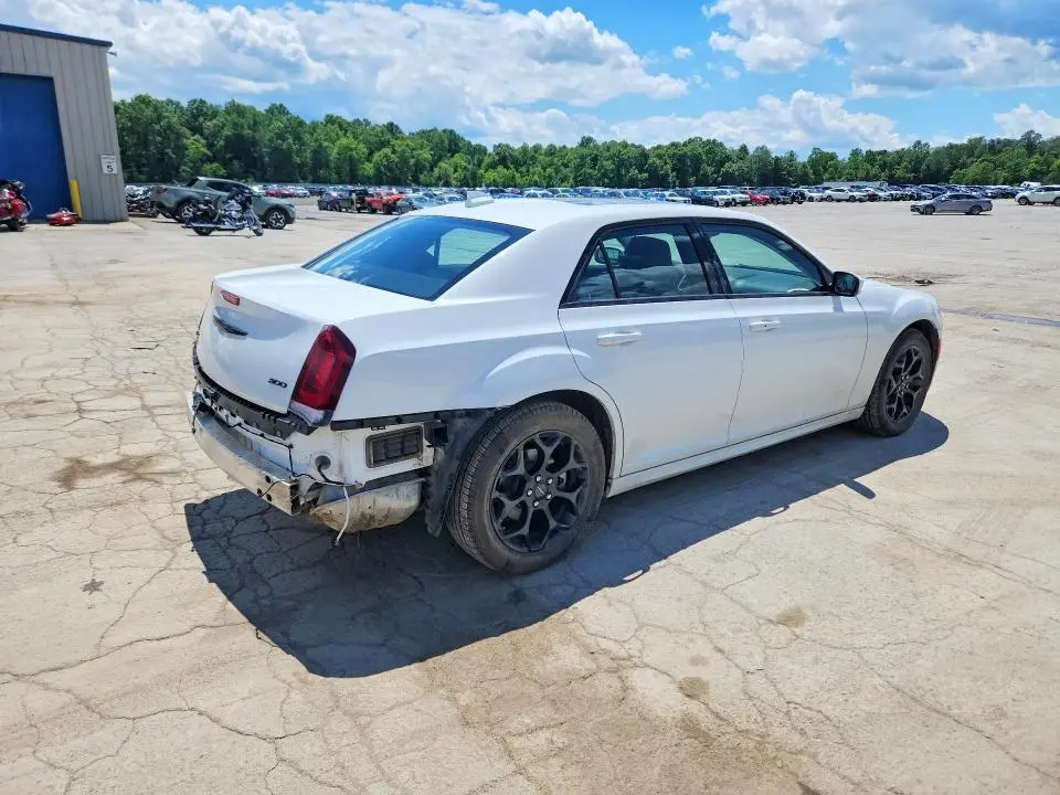 2023 CHRYSLER 300 TOURING L  