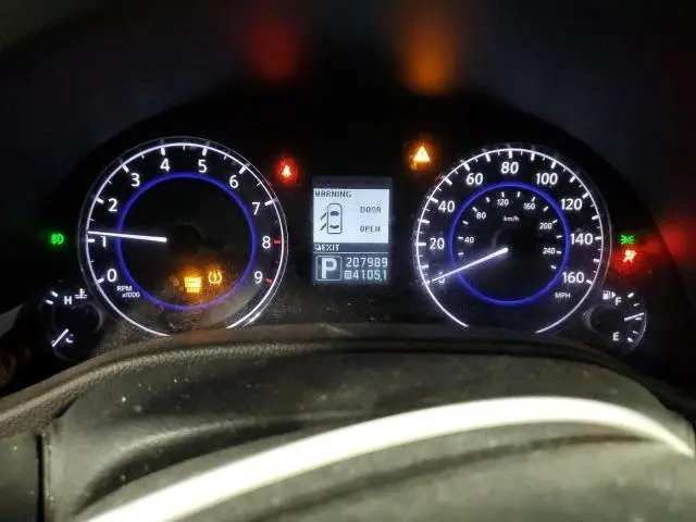 2010 INFINITI G37   