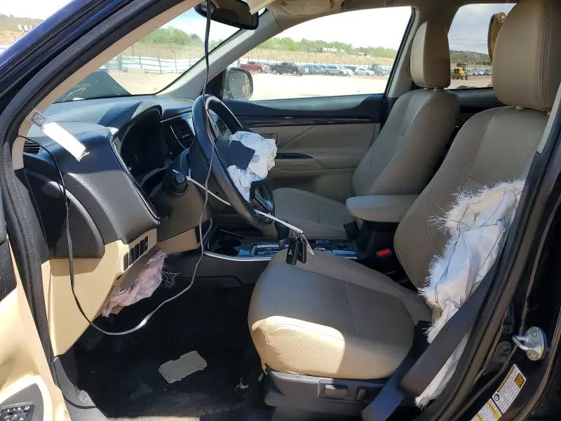 2018 MITSUBISHI OUTLANDER SE  