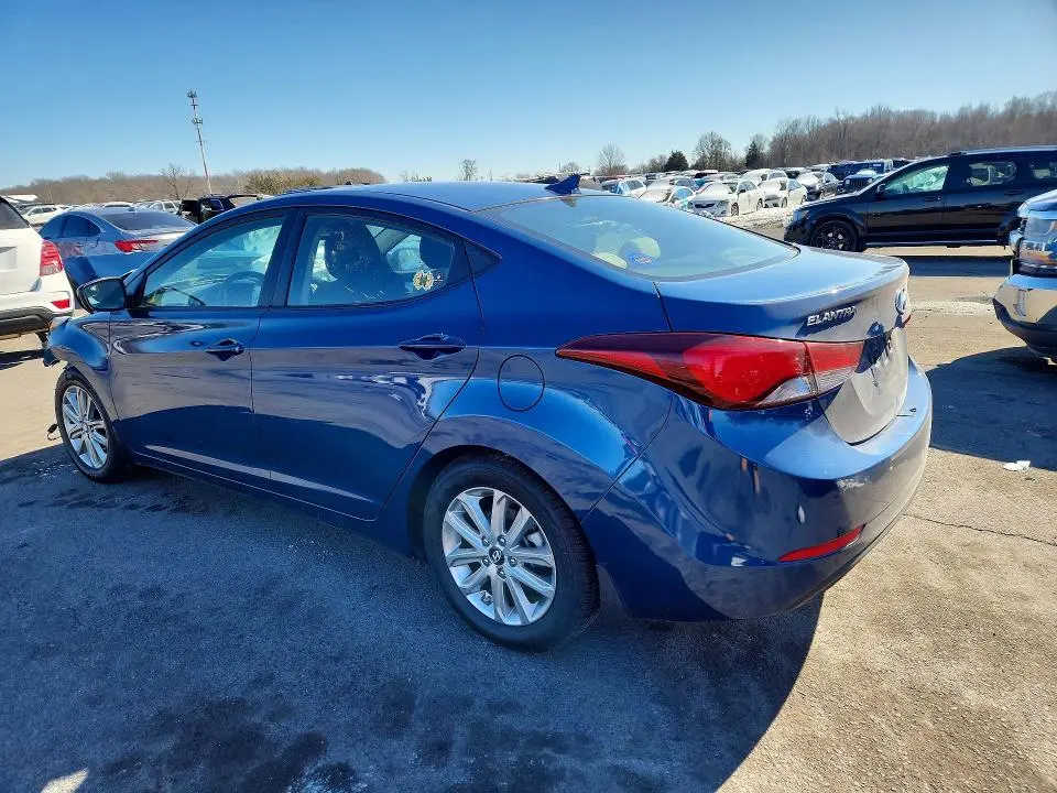 2015 HYUNDAI ELANTRA SE  