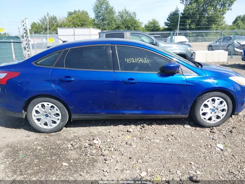 2012 FORD FOCUS SE