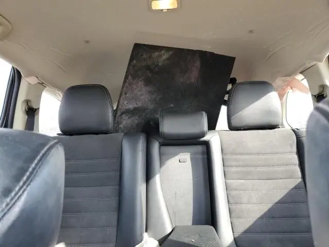 2019 MITSUBISHI OUTLANDER SE  