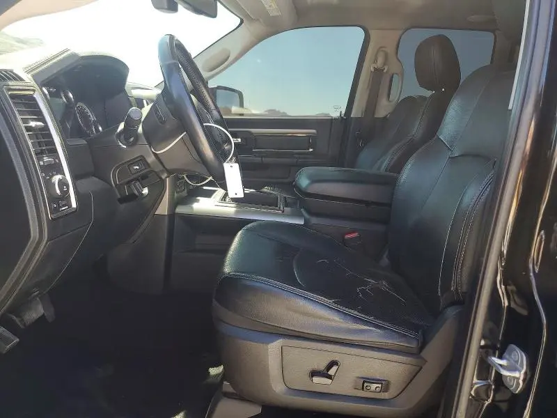 2014 RAM 1500 SPORT  
