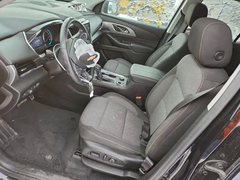 2021 CHEVROLET TRAVERSE LT  