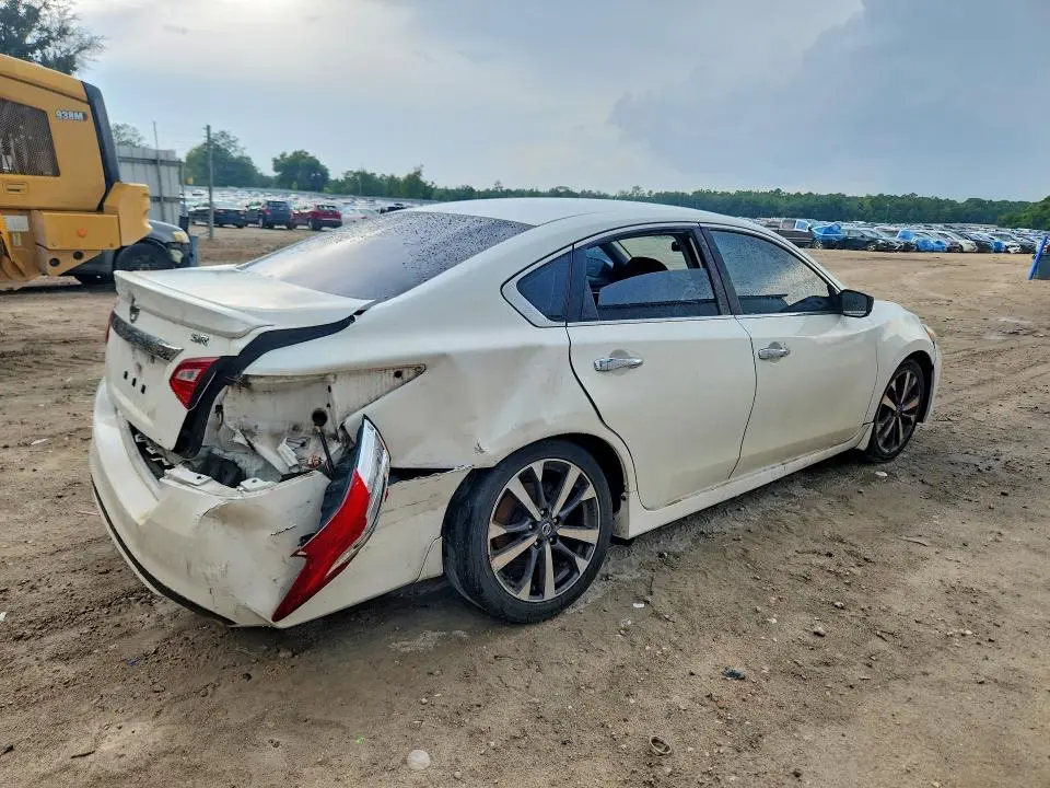2016 NISSAN ALTIMA 2.5 SR  