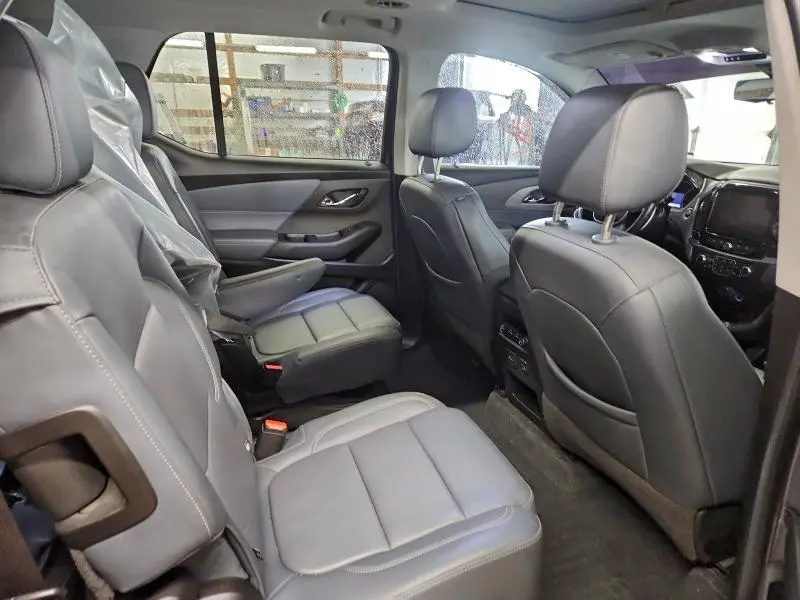 2021 CHEVROLET TRAVERSE LT  