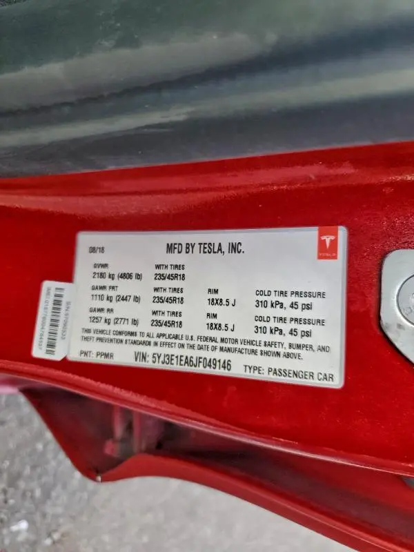 2018 TESLA MODEL 3   