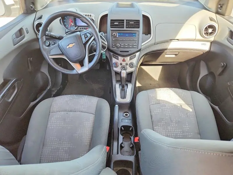 2015 CHEVROLET SONIC LS  