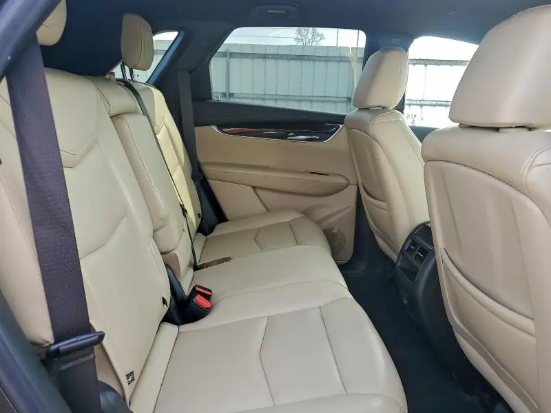 2019 CADILLAC XT5   
