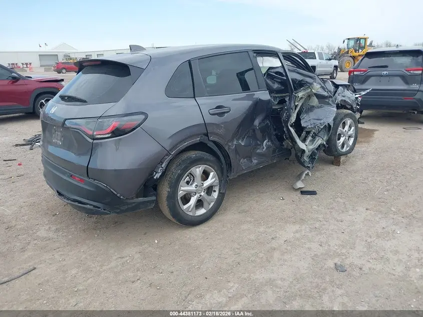 2024 HONDA HR-V 2WD LX