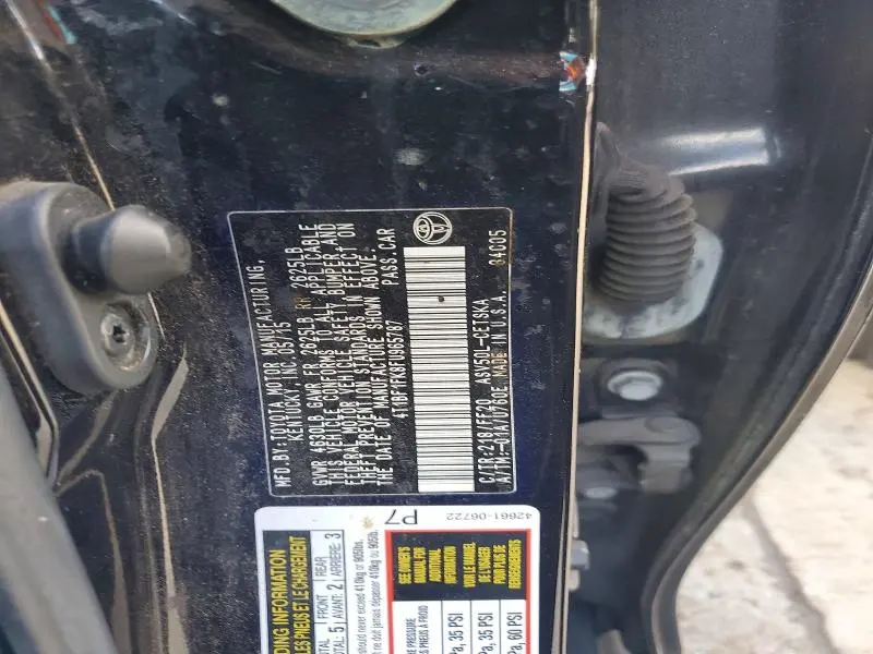 2015 TOYOTA CAMRY SE  