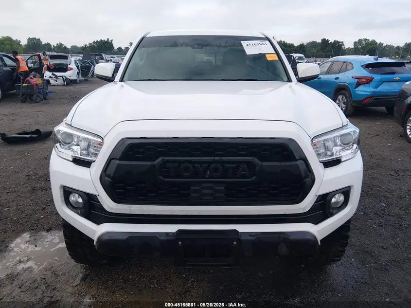2022 TOYOTA TACOMA SR5 V6