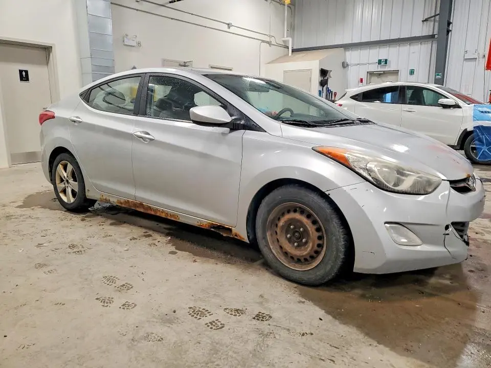 2011 HYUNDAI ELANTRA GLS  