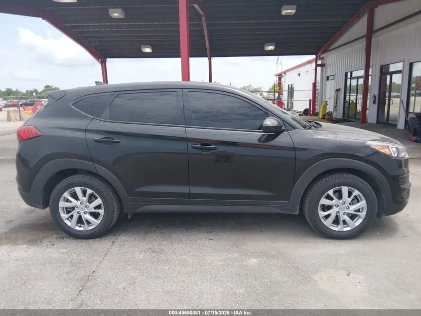 2021 HYUNDAI TUCSON SE