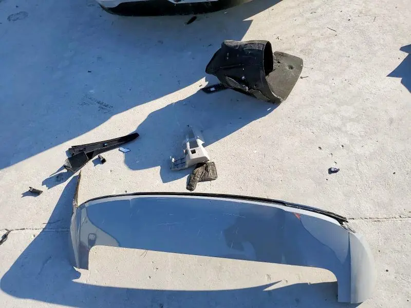 2025 KIA CARNIVAL EX  