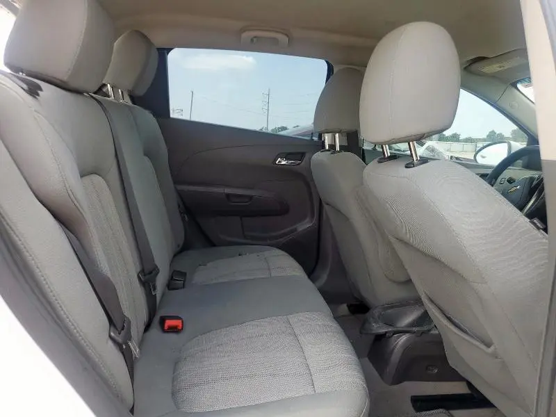 2014 CHEVROLET SONIC LT  