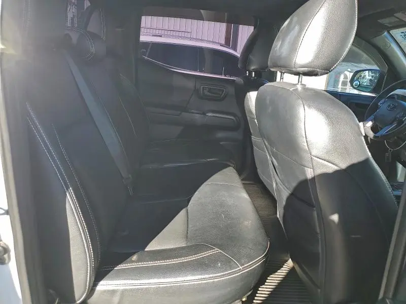 2017 TOYOTA TACOMA DOUBLE CAB  