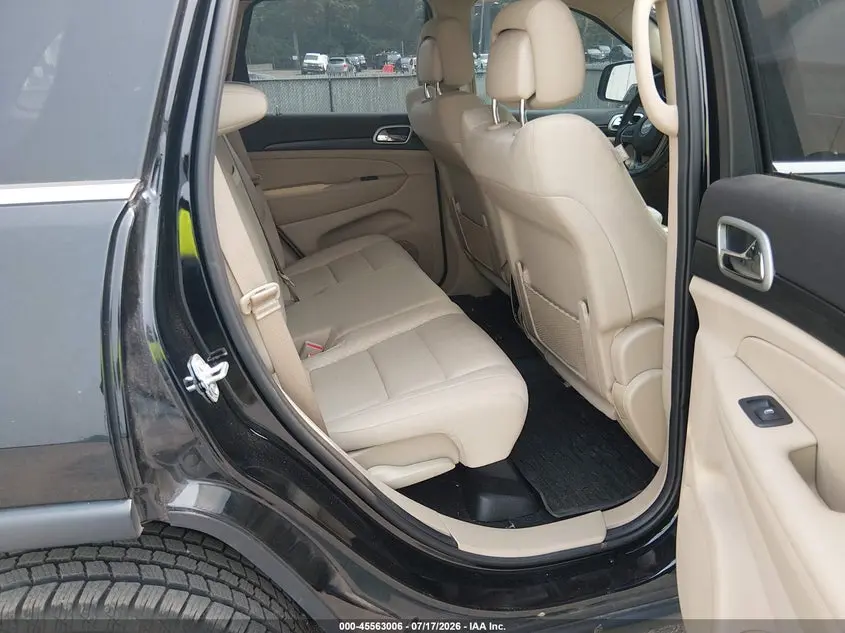 2019 JEEP GRAND CHEROKEE LAREDO E 4X4