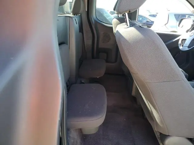 2015 NISSAN FRONTIER S  