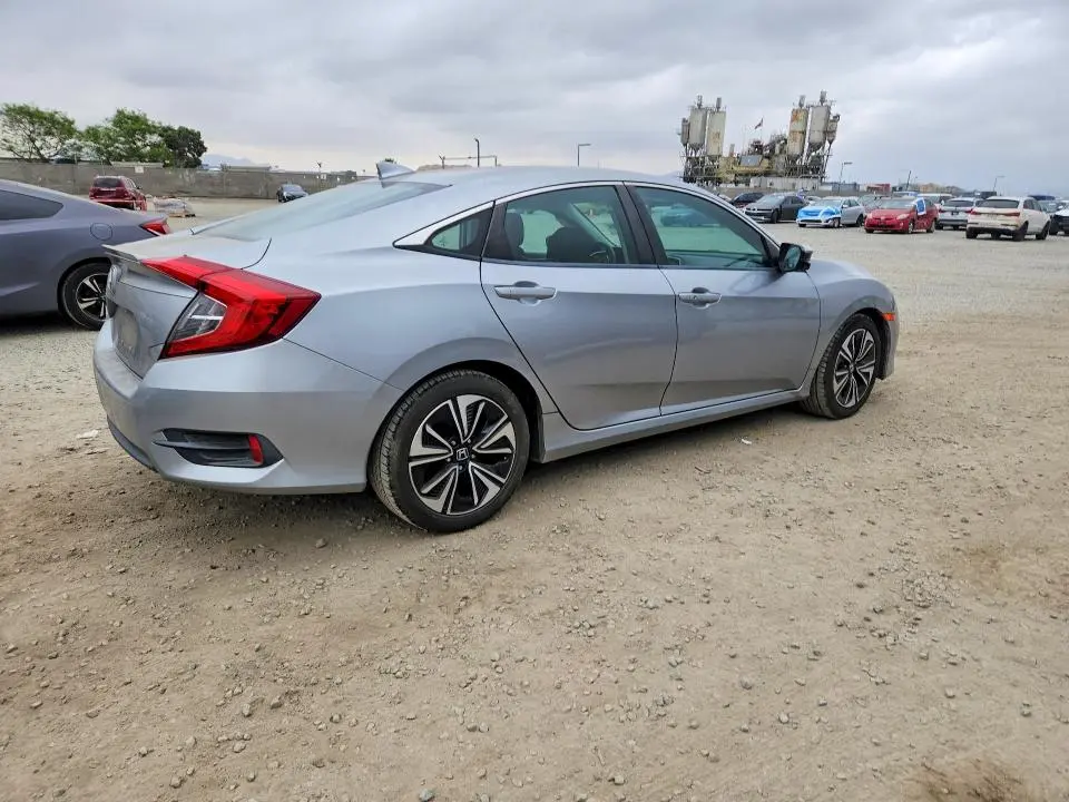 2017 HONDA CIVIC EX  