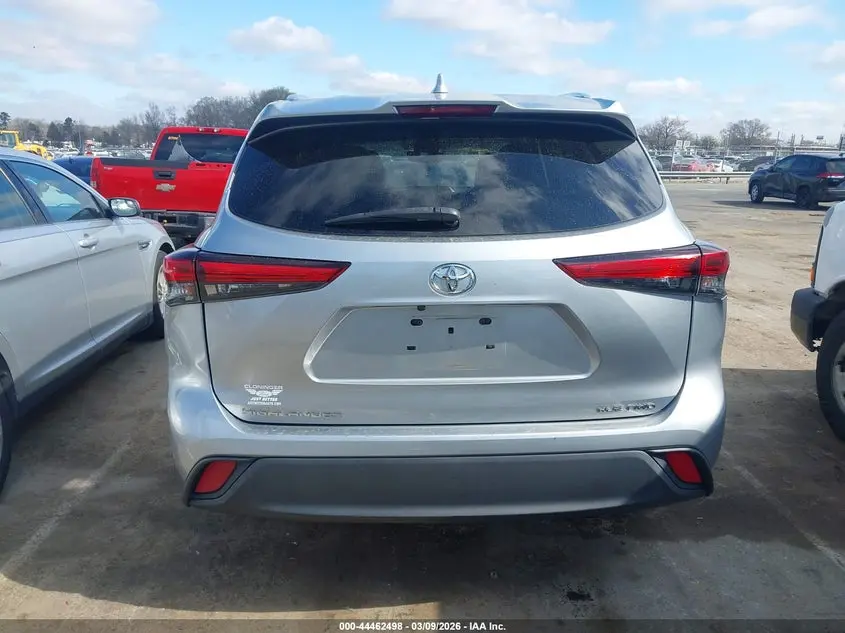 2020 TOYOTA HIGHLANDER XLE