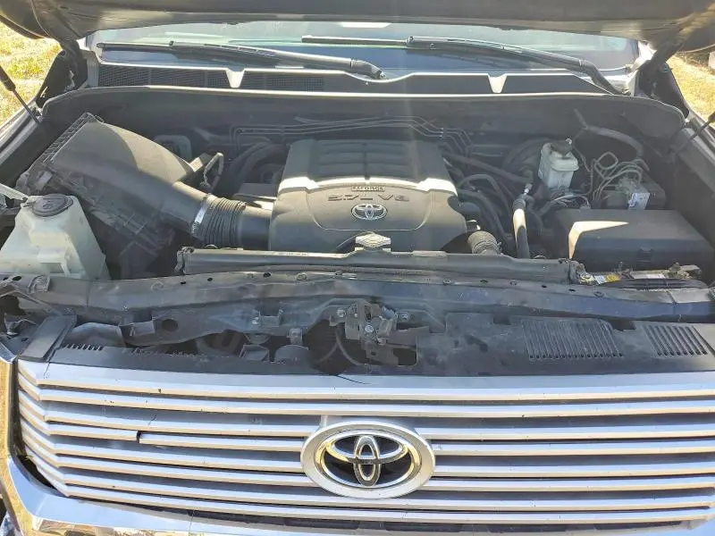 2014 TOYOTA TUNDRA CREWMAX LIMITED  