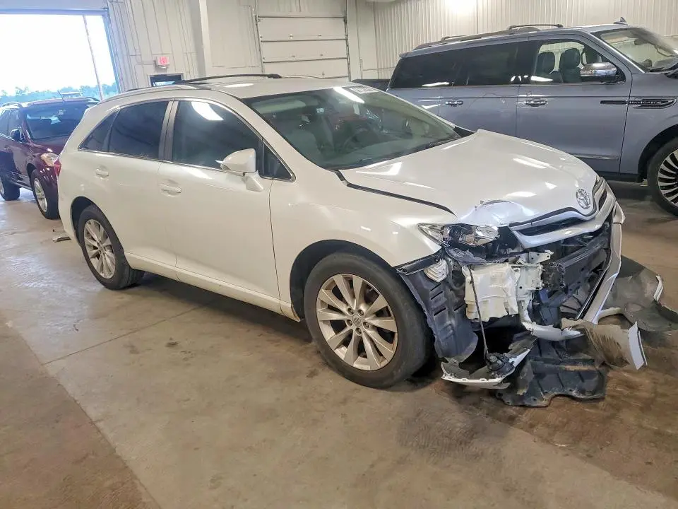 2013 TOYOTA VENZA LE  