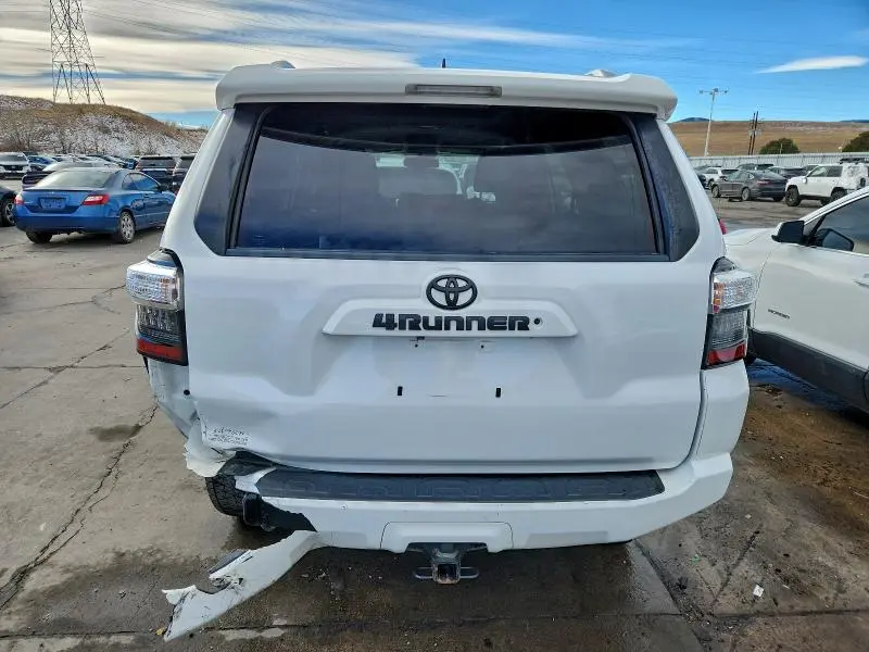 2016 TOYOTA 4RUNNER SR5/SR5 PREMIUM  