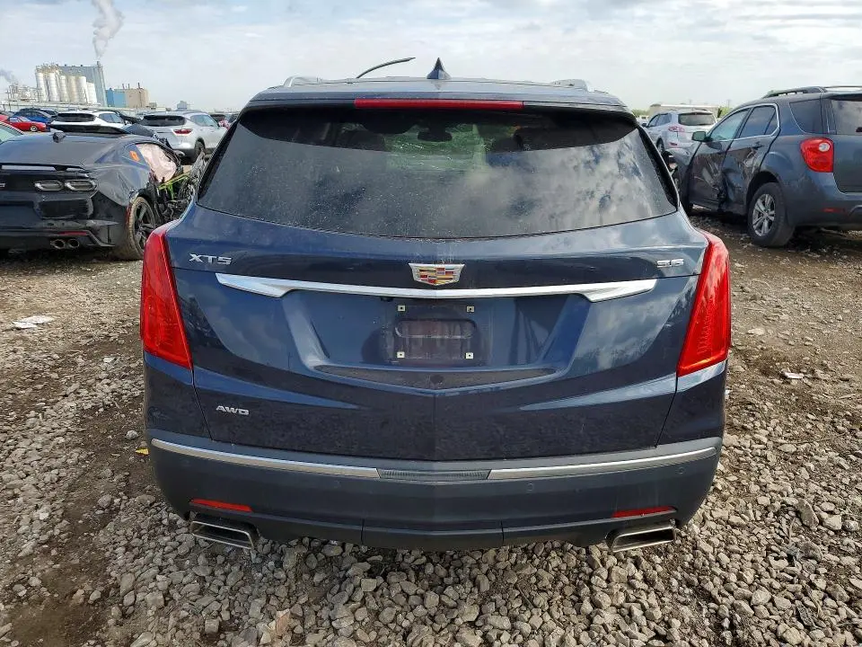2018 CADILLAC XT5 LUXURY  
